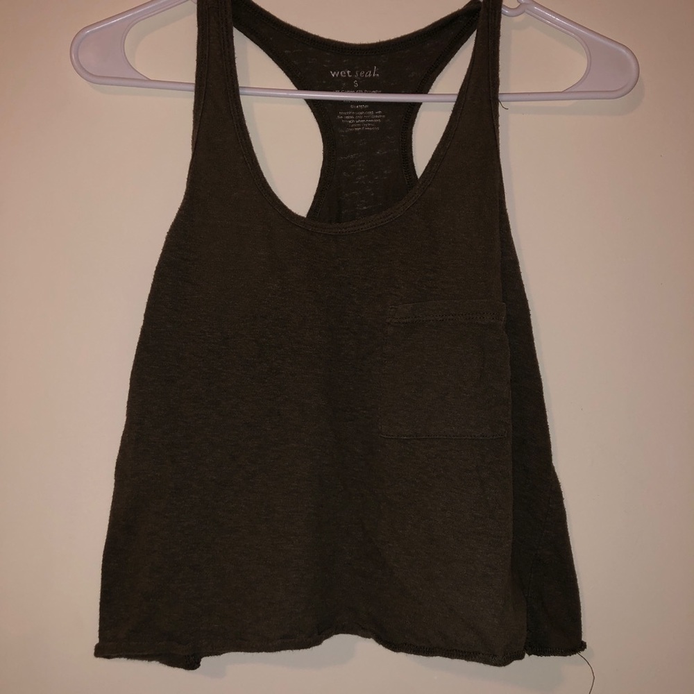 Crop tank top